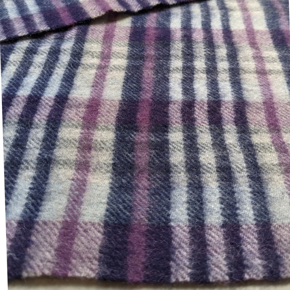Ballantrae Edinburgh Purple Plaid 100% Lambswool Fringe Scarf Made in Scotland - Picture 2 of 6